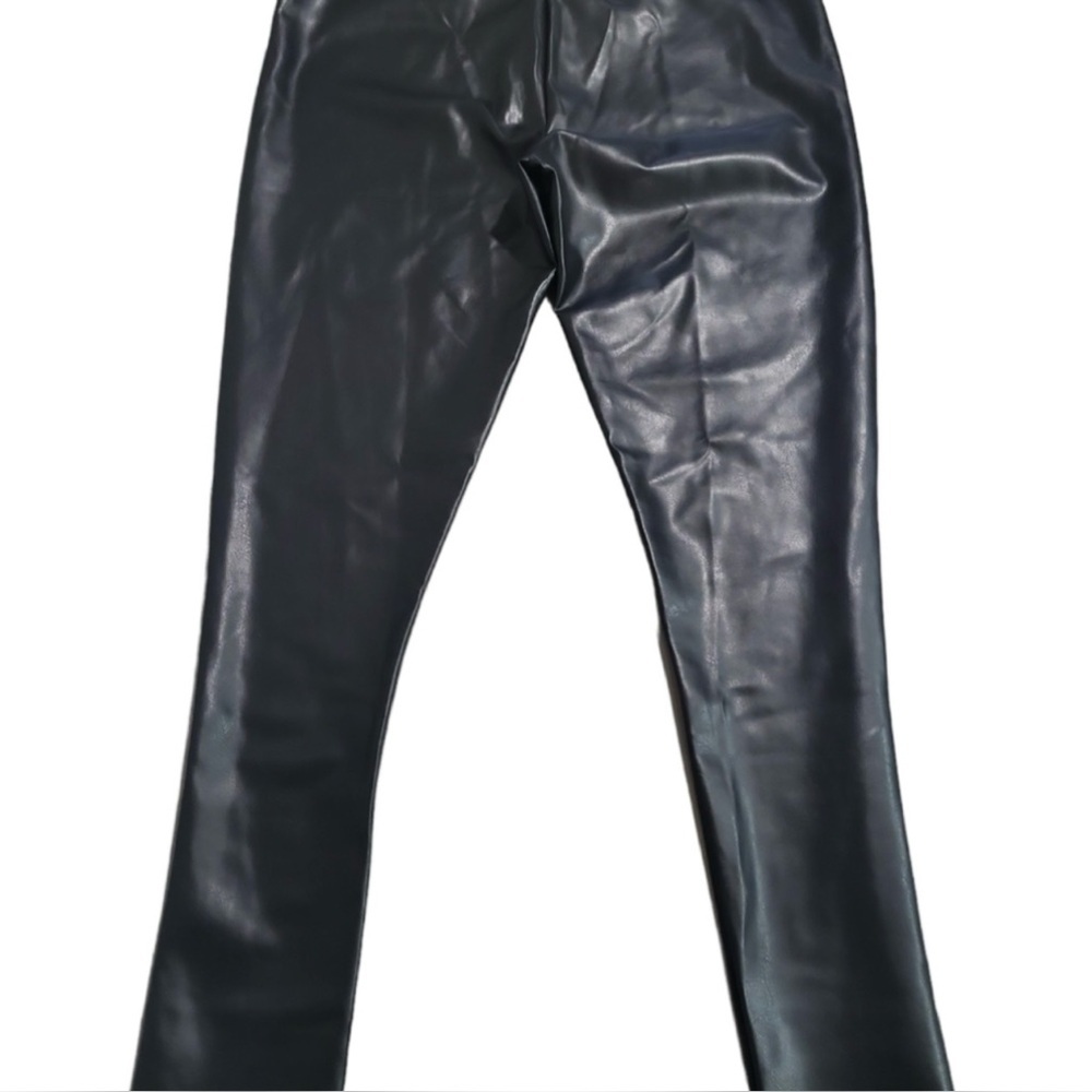Assets By Spanx Faux Leather Leggings Size 1X. Black 30” Inseam. Elastic Waist - Picture 7 of 15
